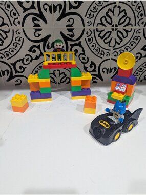 LEGO DUPLO: The Joker Challenge (10544) Batmobile DC Comics Joker Batman